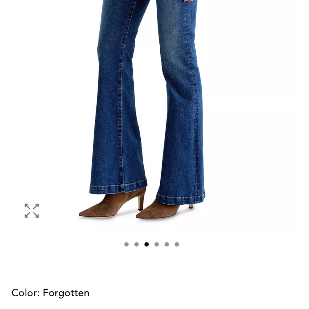 AG JEANS size 28